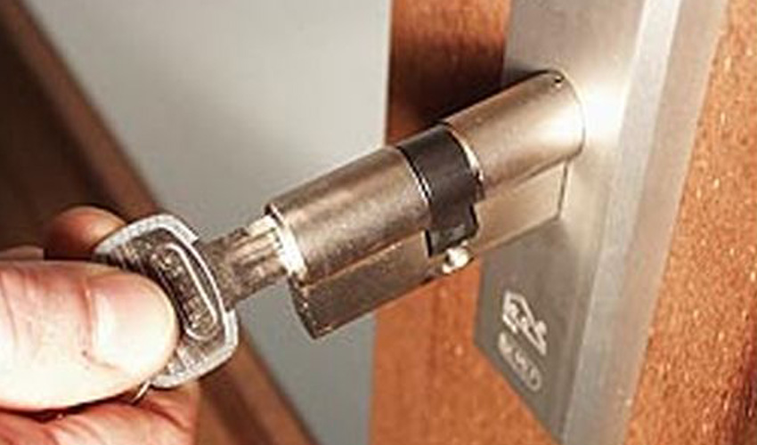 Slot vervangen Slotenmaker VELP